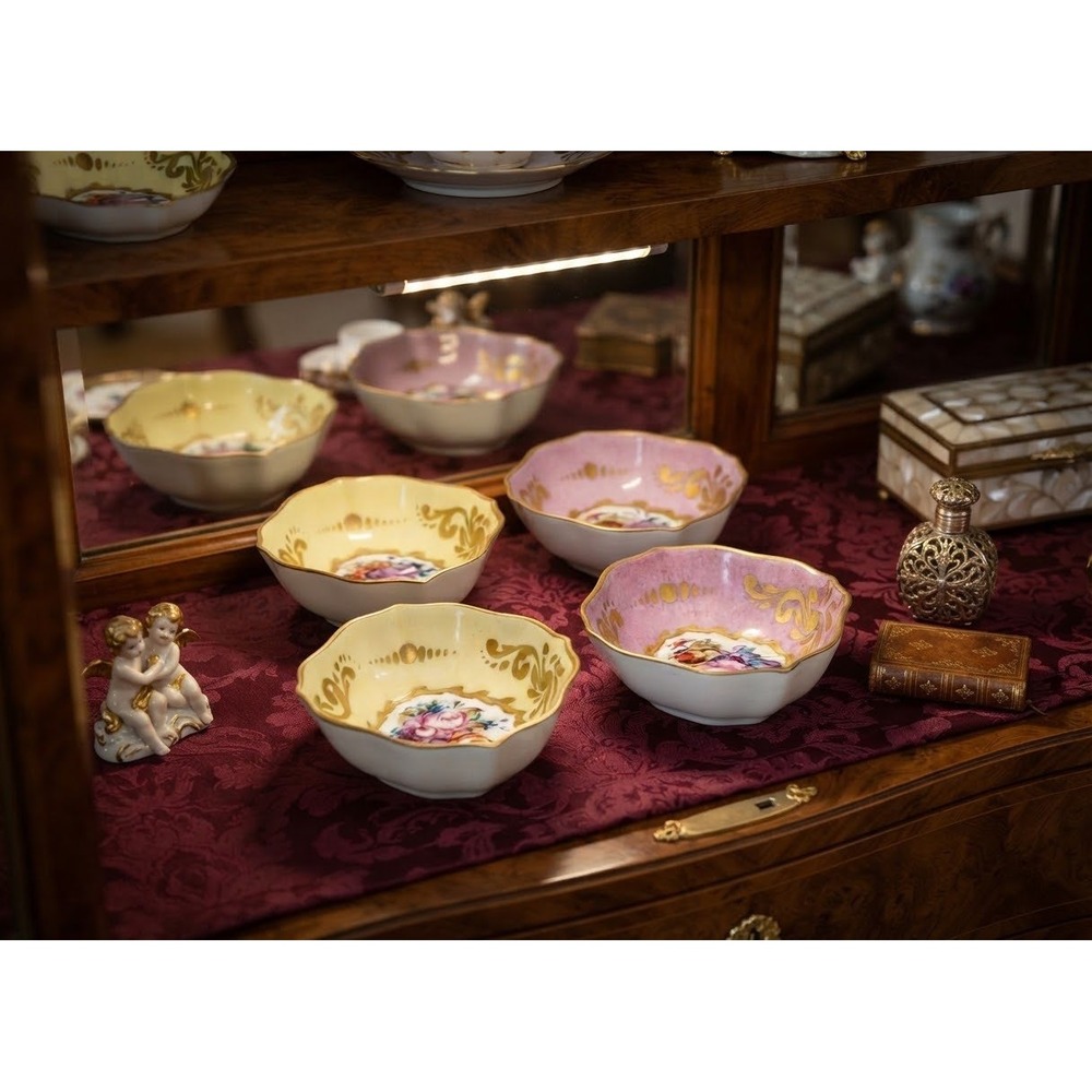 Set of 4 Antique Limoges France Hand Painted Floral Gold Gilt Porcelain Bowls